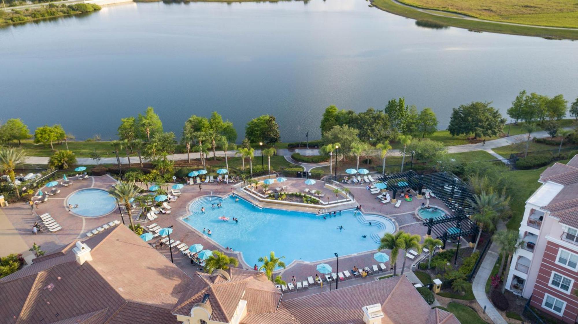 Disney Parks- International Dr - Orlando Luxury Condominium- Fully Equipped - 3Bed & 2 Bath- Kültér fotó