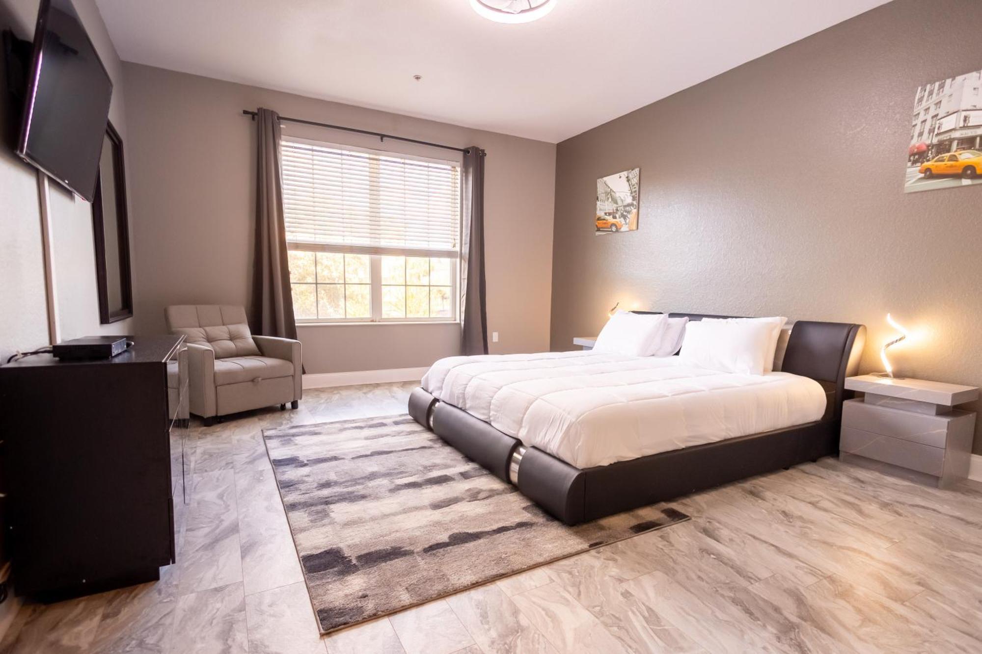 Disney Parks- International Dr - Orlando Luxury Condominium- Fully Equipped - 3Bed & 2 Bath- Kültér fotó